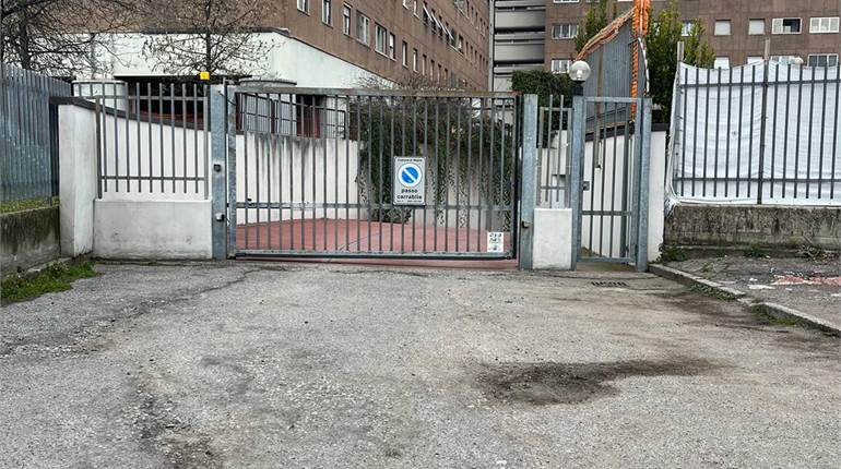 Via Federico Engels - Box singolo