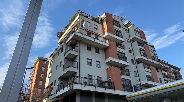 2 bedroom apartment for sale in Milano