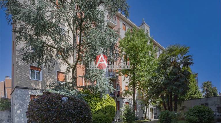 Apartment for sale in Milano