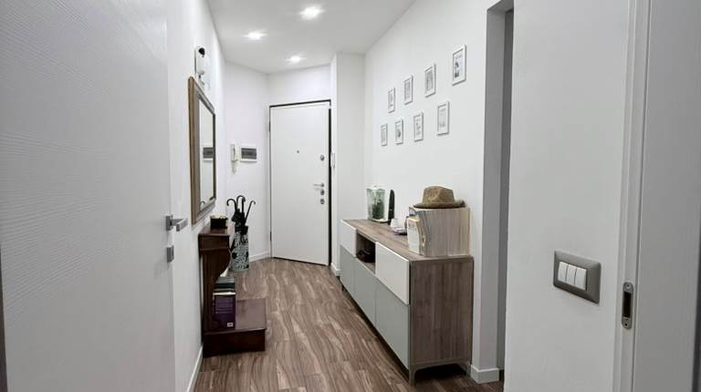 2 bedroom apartment for sale in Milano