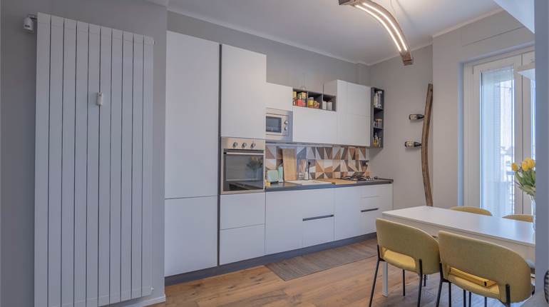 Ad.ze P.le Siena – 2 locali ultimo piano