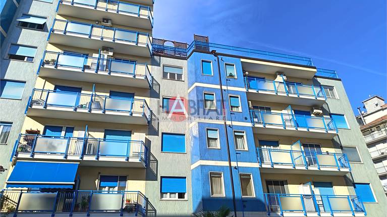 Ad.ze MM Gambara ampio bilocale arredato